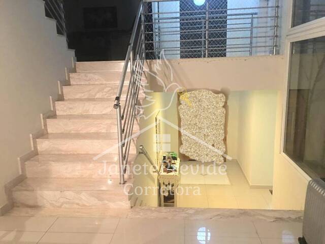 Casa em condomínio para Venda em Santana de Parnaíba - 2