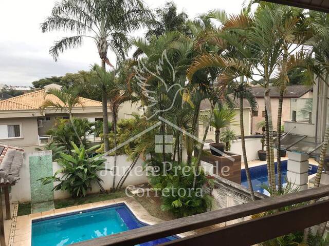 #155 - Casa em condomínio para Venda em Santana de Parnaíba - SP