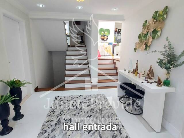 Casa em condomínio para Venda em Santana de Parnaíba - 2