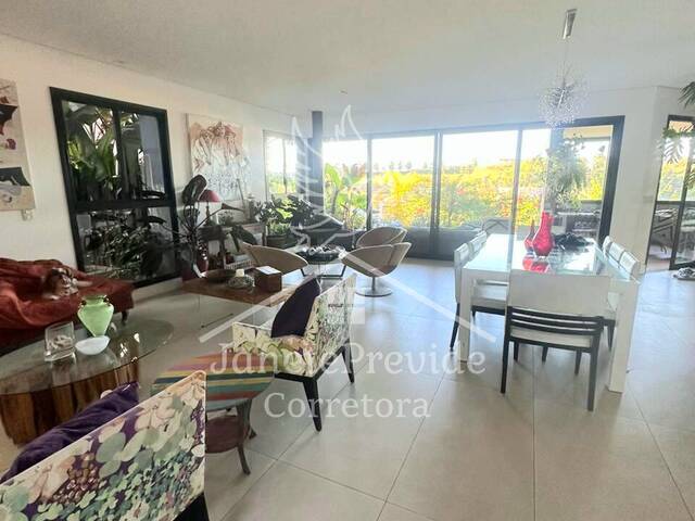 #566 - Casa em condomínio para Venda em Santana de Parnaíba - SP