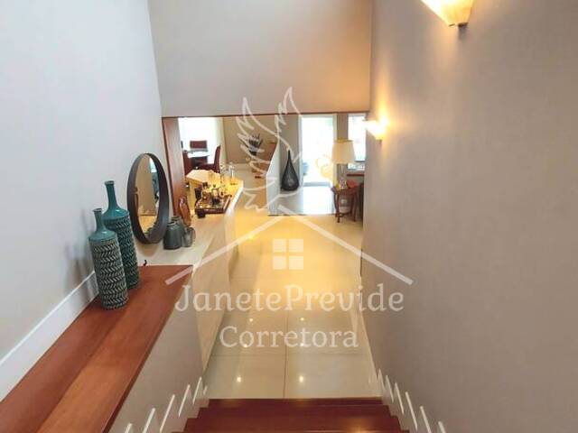 #758 - Casa em condomínio para Venda em Santana de Parnaíba - SP