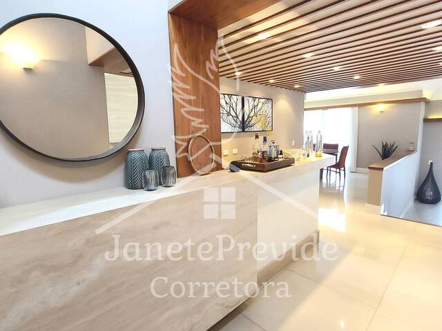 #758 - Casa em condomínio para Venda em Santana de Parnaíba - SP