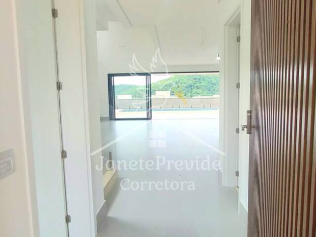 Casa em condomínio para Venda em Santana de Parnaíba - 2