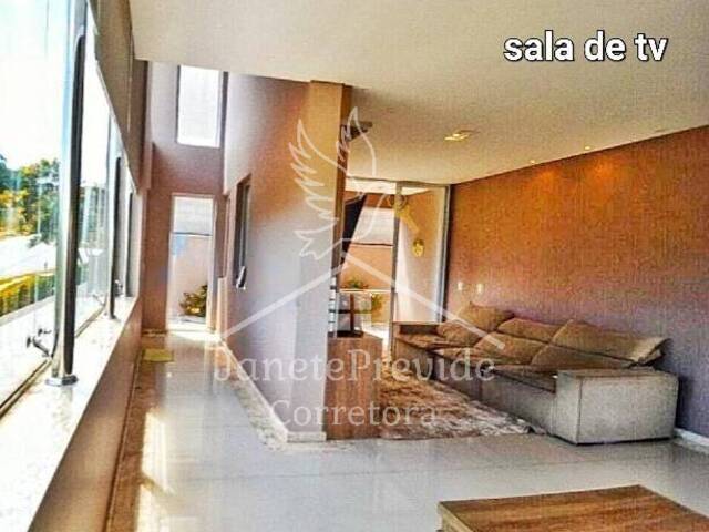 Casa em condomínio para Venda em Santana de Parnaíba - 2