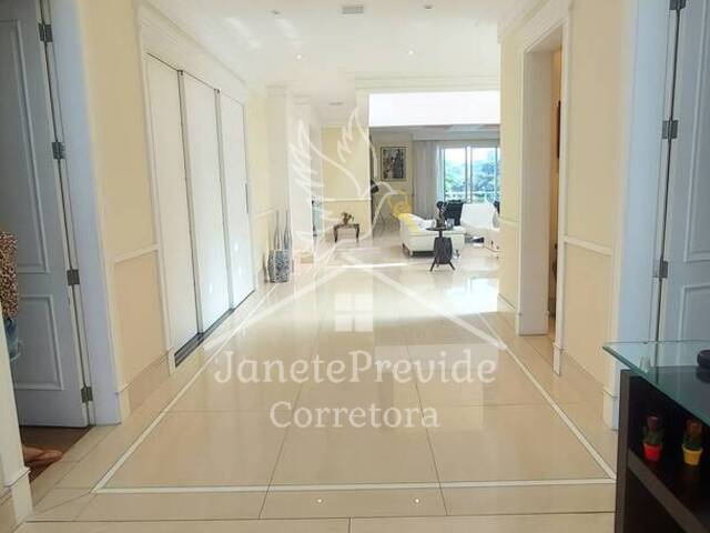 #850 - Casa em condomínio para Venda em Santana de Parnaíba - SP