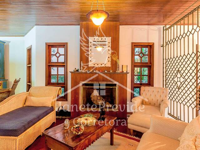 #1084 - Casa em condomínio para Locação em Santana de Parnaíba - SP