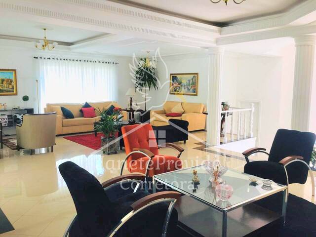 Casa para Venda em Santana de Parnaíba - 4