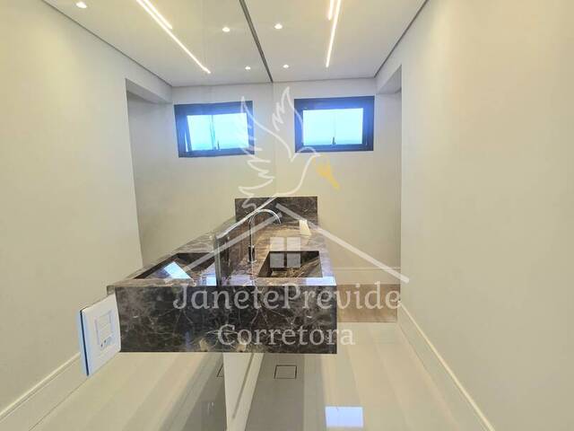 #1069 - Casa em condomínio para Venda em Santana de Parnaíba - SP