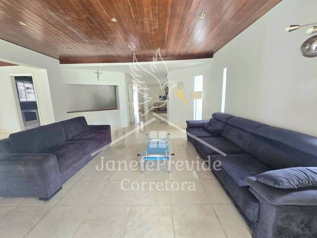 Casa para Venda em Santana de Parnaíba - 4