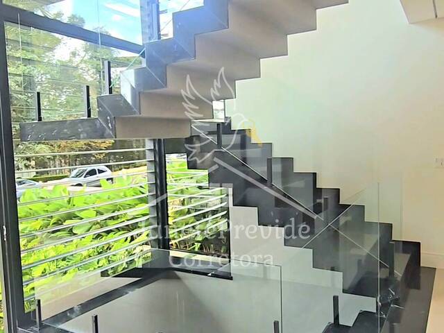 Casa em condomínio para Venda em Santana de Parnaíba - 2