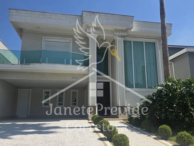 #207 - Casa em condomínio para Venda em Santana de Parnaíba - SP