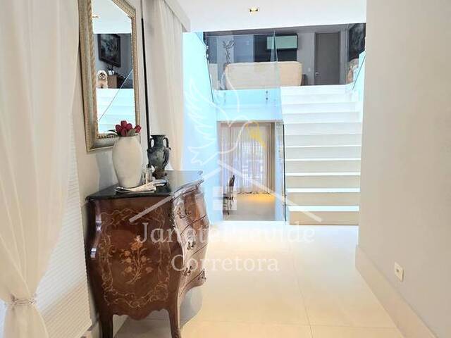 #1291 - Casa em condomínio para Venda em Santana de Parnaíba - SP - 2