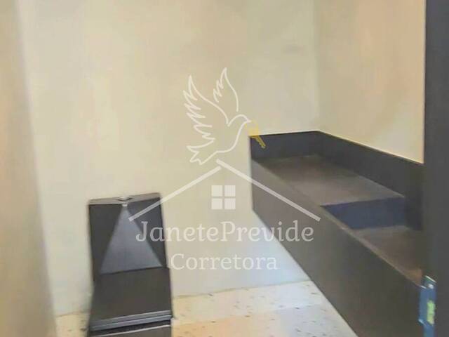 Casa para Venda em Santana de Parnaíba - 4